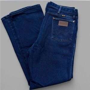 Vintage Men’s Wrangler 947STR Jeans. Size 38x32.